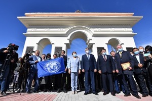 Монумент первооткрывателям Центральной Азии был установлен и торжественно открыт в Бурятии
