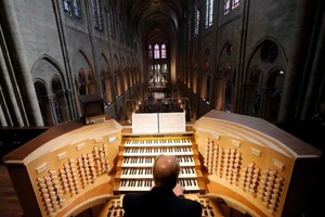 В соборе Парижской Богоматери восстанавливают знаменитый орган: 4 месяца на демонтаж, 4 года на реставрацию и 6 месяцев на настройку