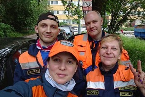 Волонтеры ПСО "Экстремум" ради спасения двух ворон "покорили" 42-метровую вентиляционную шахту (видео)