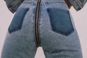 Самые странные модели джинсов 2019 года: наизнанку, с молнией сзади, прозрачные (фото)
