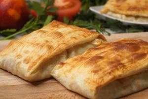 Старая армянка научила меня запекать очень сочную рыбу в лаваше: старый рецепт