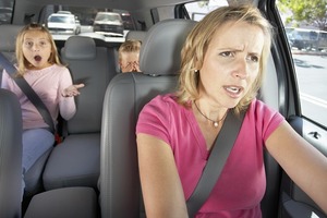 Специалисты считают, что автомобиль - идеальное место для "серьезного разговора" со своим ребенком: как начать беседу и продуктивно поговори