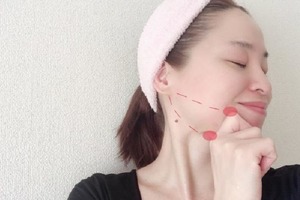 Когда кожа лица и шеи теряет упругость, женщины из Японии делают себе специальный массаж (очень простая инструкция)