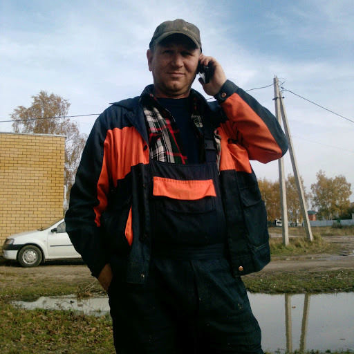 Александр Харитонов