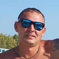 Борис Старков